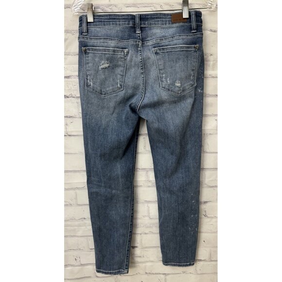 Judy Blue Size 9/29 Shredding Up My Life Relaxed Distressed Jeans JB8273MD - Picture 2 of 8